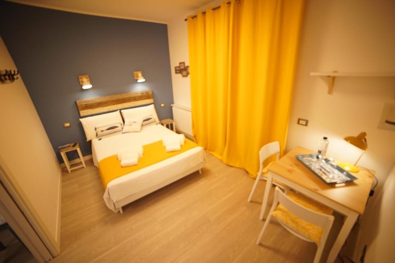 Fermatiqui Bed and Breakfast Ravenna Exteriör bild