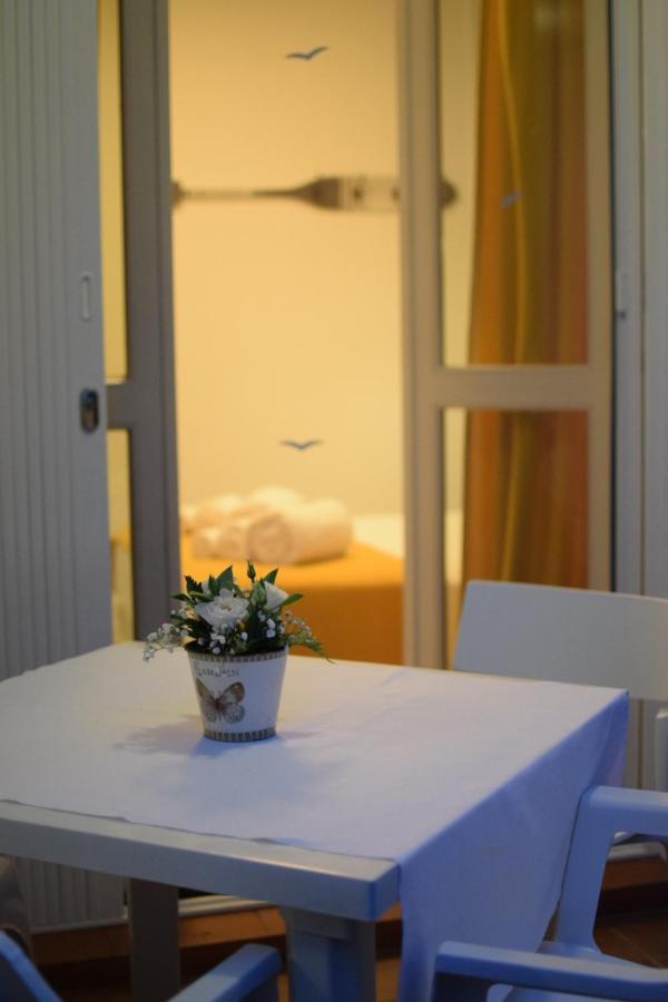 Fermatiqui Bed and Breakfast Ravenna Exteriör bild